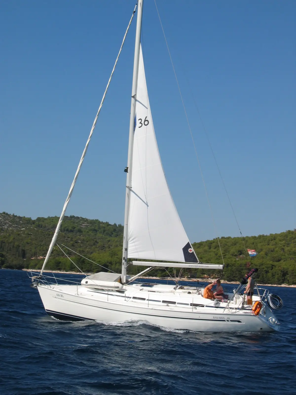 Veleiro BAVARIA 36 na Croácia